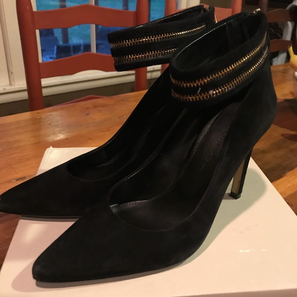 Banana Republic Gayle Heels Size 9 Black Suede